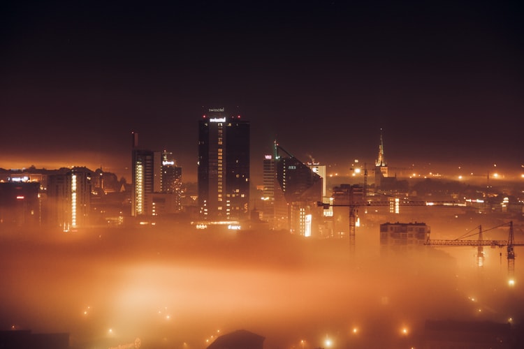 Foggy night n Tallinn