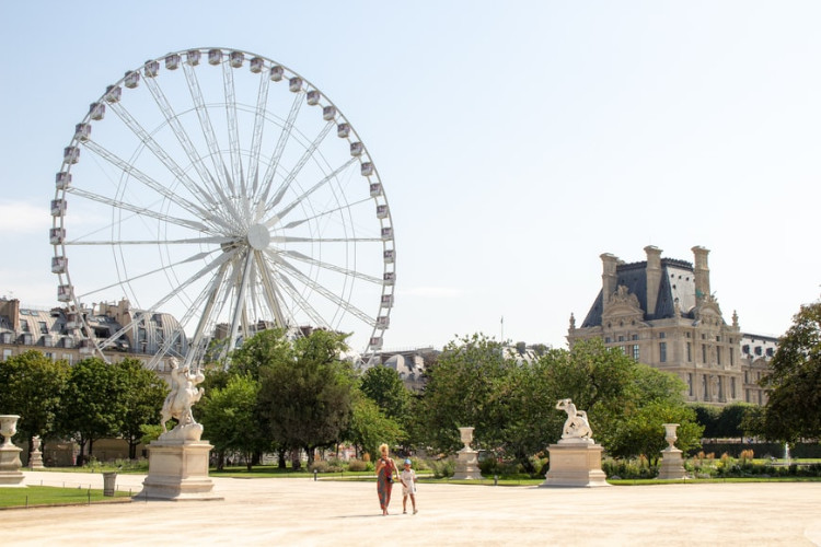 jardin des tuileries paris