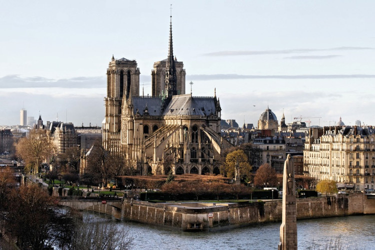 notre dame paris